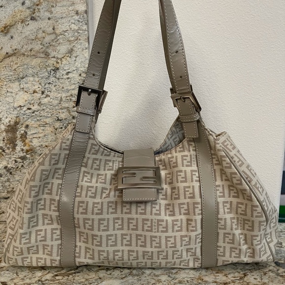 Authentic Fendi Zucchini canvas shoulder bag (tan/beige color) - Picture 2 of 15